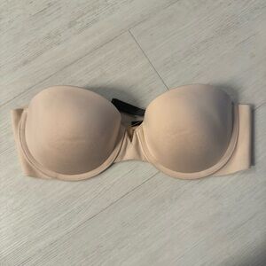 VICTORIA'S SECRET Illusions Lightly Lined Smooth Strapless Bra